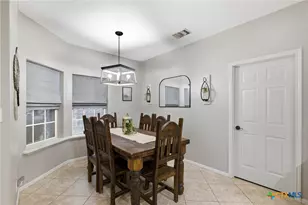 206 Windy Way Dr, Victoria, TX 77904 - Photo 15