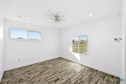 120 Loopsy Lane, Dale, TX 78616 - Photo 19