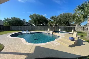 105 Ashland Creek, Victoria, TX 77901 - Photo 7
