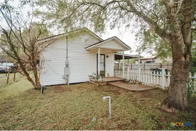113 Barbara Street, Victoria, TX 77901 - Photo 3