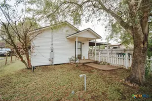 113 Barbara St, Victoria, TX 77901 - Photo 3