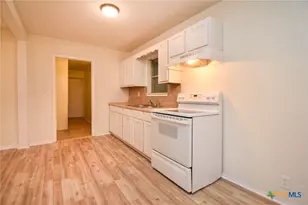 113 Barbara St, Victoria, TX 77901 - Photo 7