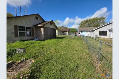 3304 Lone Tree Road, Victoria, TX 77901 - Photo 19