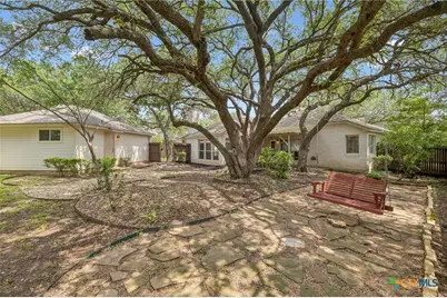 1784 Oak Forest Drive, New Braunfels, TX 78132 - Photo 31
