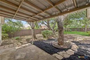 1784 Oak Forest Dr, New Braunfels, TX 78132 - Photo 5