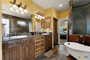 246 Stonebrook Ridge, New Braunfels, TX 78132 - Photo 13
