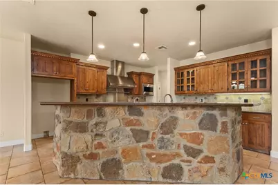 246 Stonebrook Ridge, New Braunfels, TX 78132 - Photo 5
