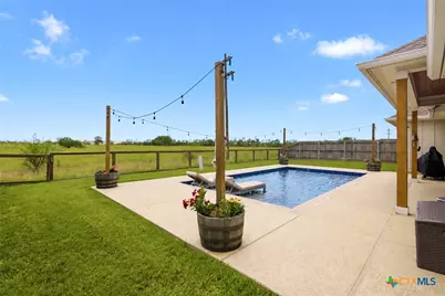 502 Town Hall Lane, Victoria, TX 77904 - Photo 29