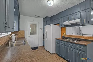204 Zinnia Dr, Killeen, TX 76542 - Photo 19