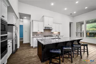 1144 Carriage Loop, New Braunfels, TX 78132 - Photo 9