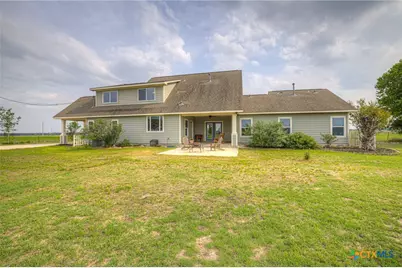 2048 E Martindale Road, Seguin, TX 78155 - Photo 41