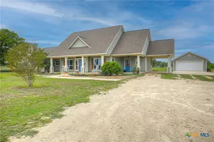 2048 E Martindale Rd, Seguin, TX 78155 - Photo 1