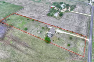 2048 E Martindale Rd, Seguin, TX 78155 - Photo 5