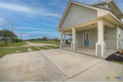 2048 E Martindale Road, Seguin, TX 78155 - Photo 33