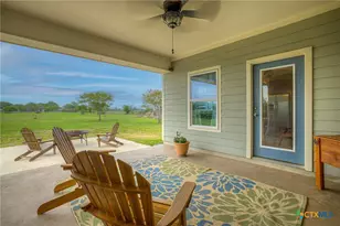 2048 E Martindale Rd, Seguin, TX 78155 - Photo 29