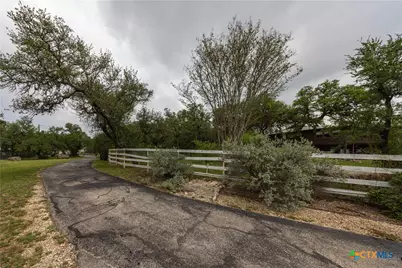 1645 Agarita Drive, Fischer, TX 78623 - Photo 9