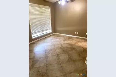 213 Paisano Drive, Victoria, TX 77904 - Photo 5