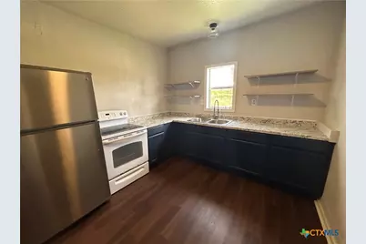 400 Symes Street #A, Taylor, TX 76574 - Photo 11