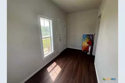 400 Symes Street #A, Taylor, TX 76574 - Photo 9