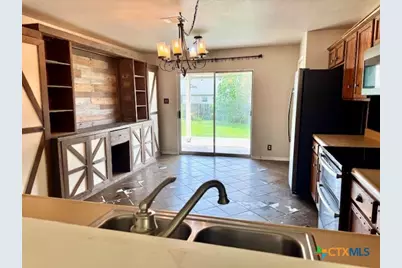 215 Ibis Falls Drive, New Braunfels, TX 78130 - Photo 5