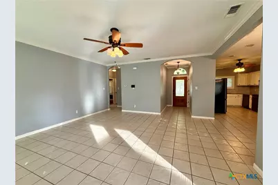 689 River Run, New Braunfels, TX 78132 - Photo 5