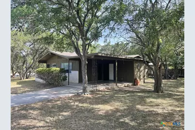 900 Hazelton Street, San Marcos, TX 78666 - Photo 1