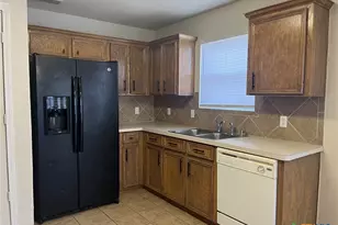 2301 Napier Dr, Killeen, TX 76542 - Photo 9