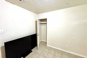 1439 Bonnyview Dr, Canyon Lake, TX 78133 - Photo 11