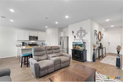 101 Gather, Seguin, TX 78155 - Photo 5