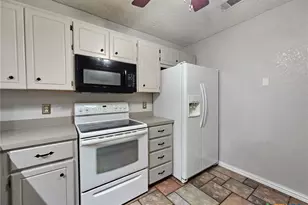 2910 Transit Dr, Killeen, TX 76543 - Photo 3