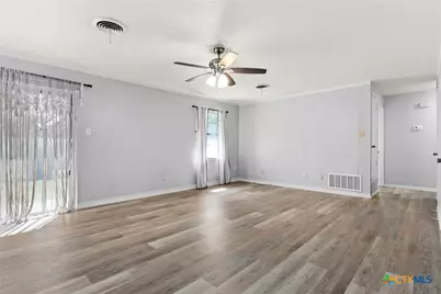 1205 S 7th Street, Copperas Cove, TX 76522 - Photo 9