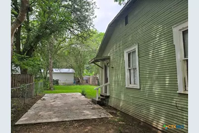 1219 Saint Michael Street, Gonzales, TX 78629 - Photo 13