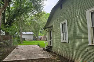 1219 St Michael St, Gonzales, TX 78629 - Photo 13