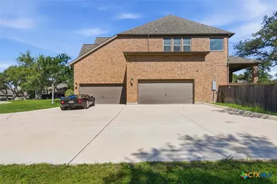852 Hampton Oaks, New Braunfels, TX 78132 - Photo 11