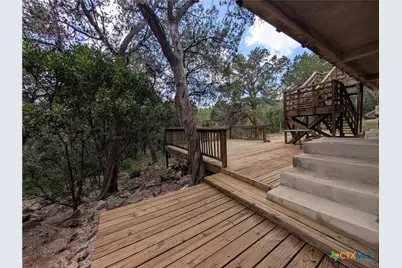 929 Ohio Avenue, New Braunfels, TX 78130 - Photo 33