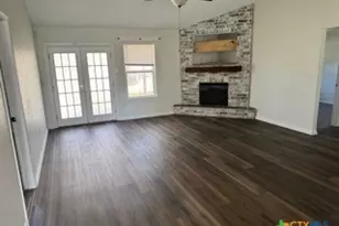 211 Robertstown Rd, Copperas Cove, TX 76522 - Photo 3