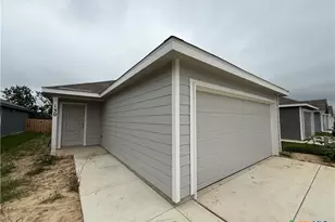 130 Pastar Fls, Seguin, TX 78155 - Photo 1