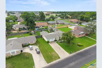 3017 Oakdale Drive, Temple, TX 76502 - Photo 3