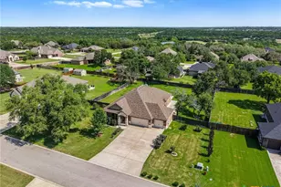 270 Belleview Dr, Belton, TX 76513 - Photo 31