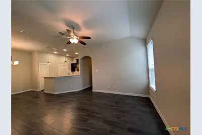 546 Creekside Forest, New Braunfels, TX 78130 - Photo 3