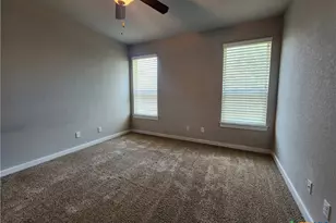 546 Creekside Frst, New Braunfels, TX 78130 - Photo 9