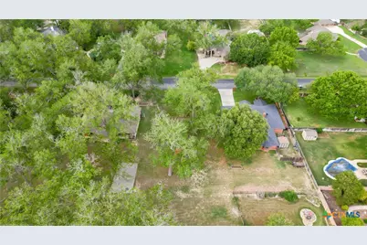 427 Las Brisas, Seguin, TX 78155 - Photo 9