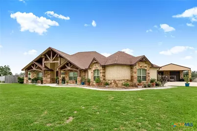 254 Sendera Loop, Victoria, TX 77904 - Photo 5