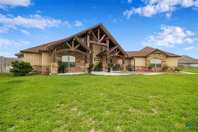 254 Sendera Loop, Victoria, TX 77904 - Photo 11