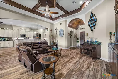 254 Sendera Loop, Victoria, TX 77904 - Photo 17