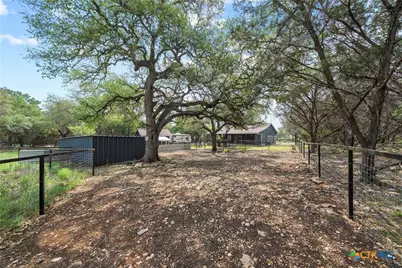 351 Line Camp Loop, Spring Branch, TX 78070 - Photo 23