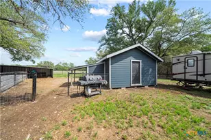 351 Line Camp Loop, Spring Branch, TX 78070 - Photo 21