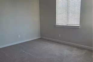 412 Hortus Dr, Kyle, TX 78640 - Photo 25