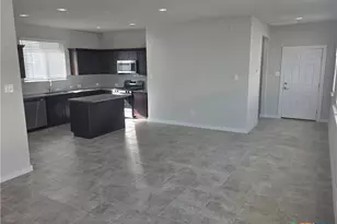 412 Hortus Dr, Kyle, TX 78640 - Photo 13