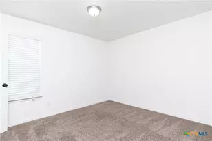 6705 University Village Way, Killeen, TX 76549 - Photo 17